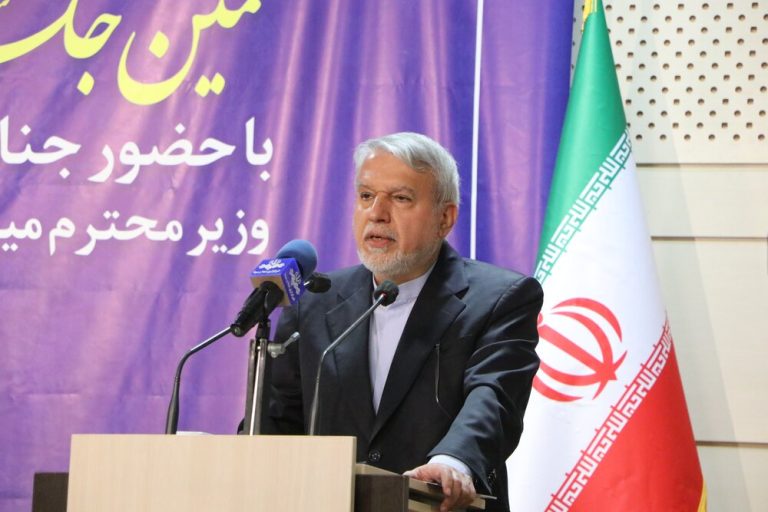 کردستان ظرفیت تبدیل‌شدن به یکی از ۳ قطب اصلی گردشگری ایران را دارد