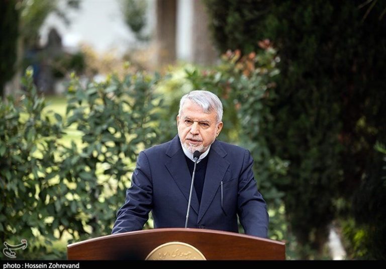 صالحی امیری از علی خضریان شکایت کرد